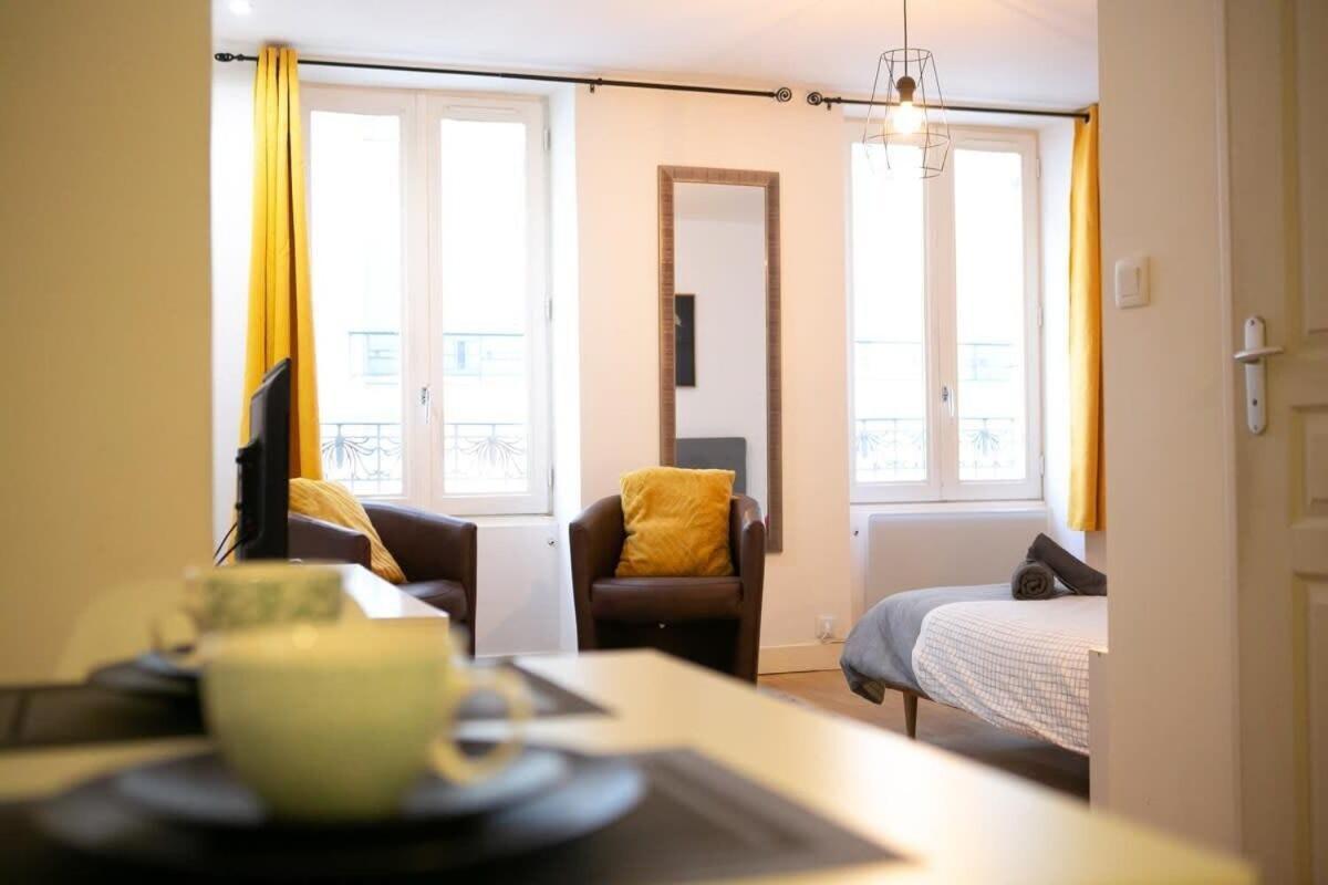 à De L'hypercentre Appartement *